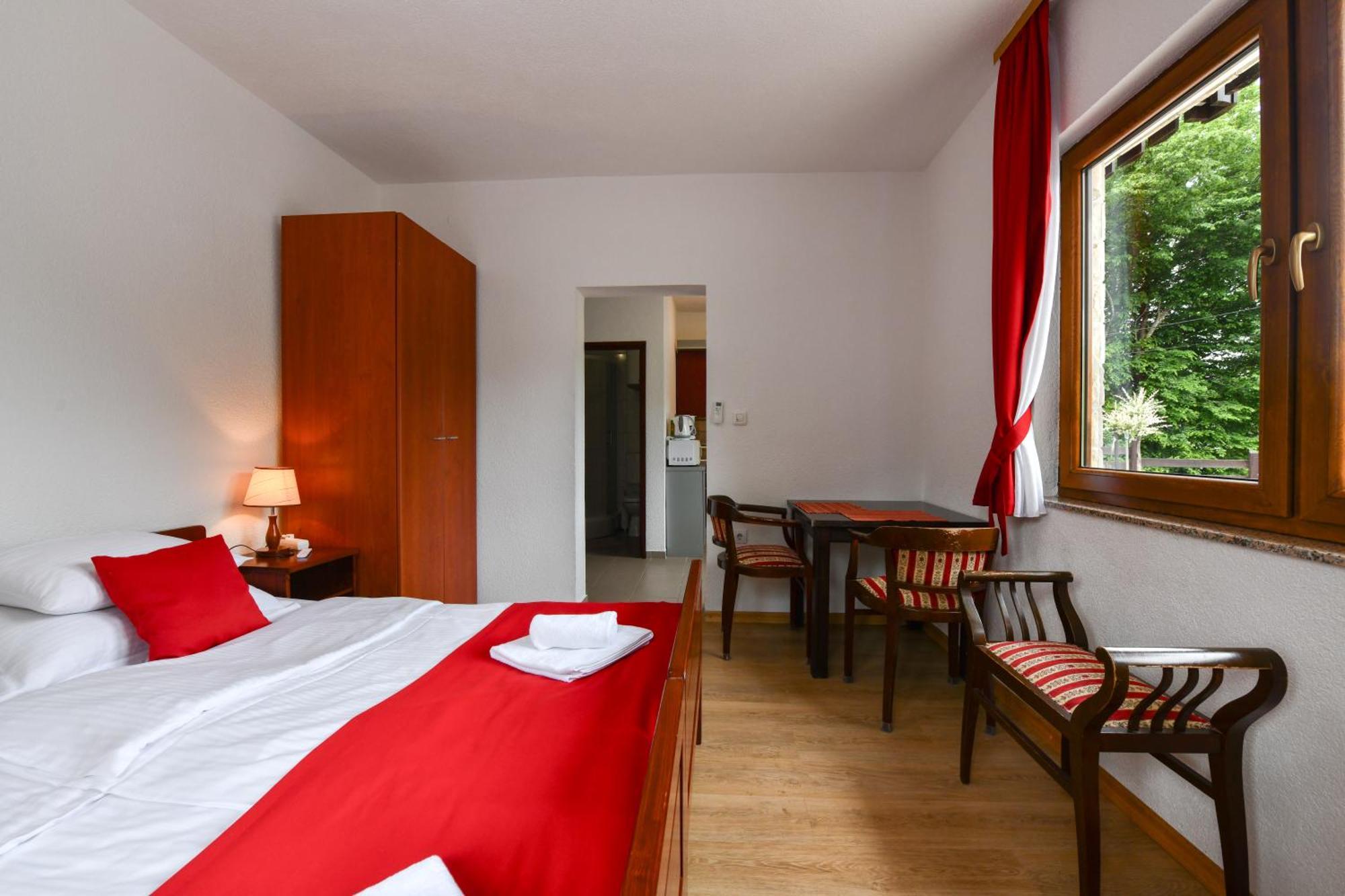 Apartments Bramado Селище Дрезницко Екстериор снимка