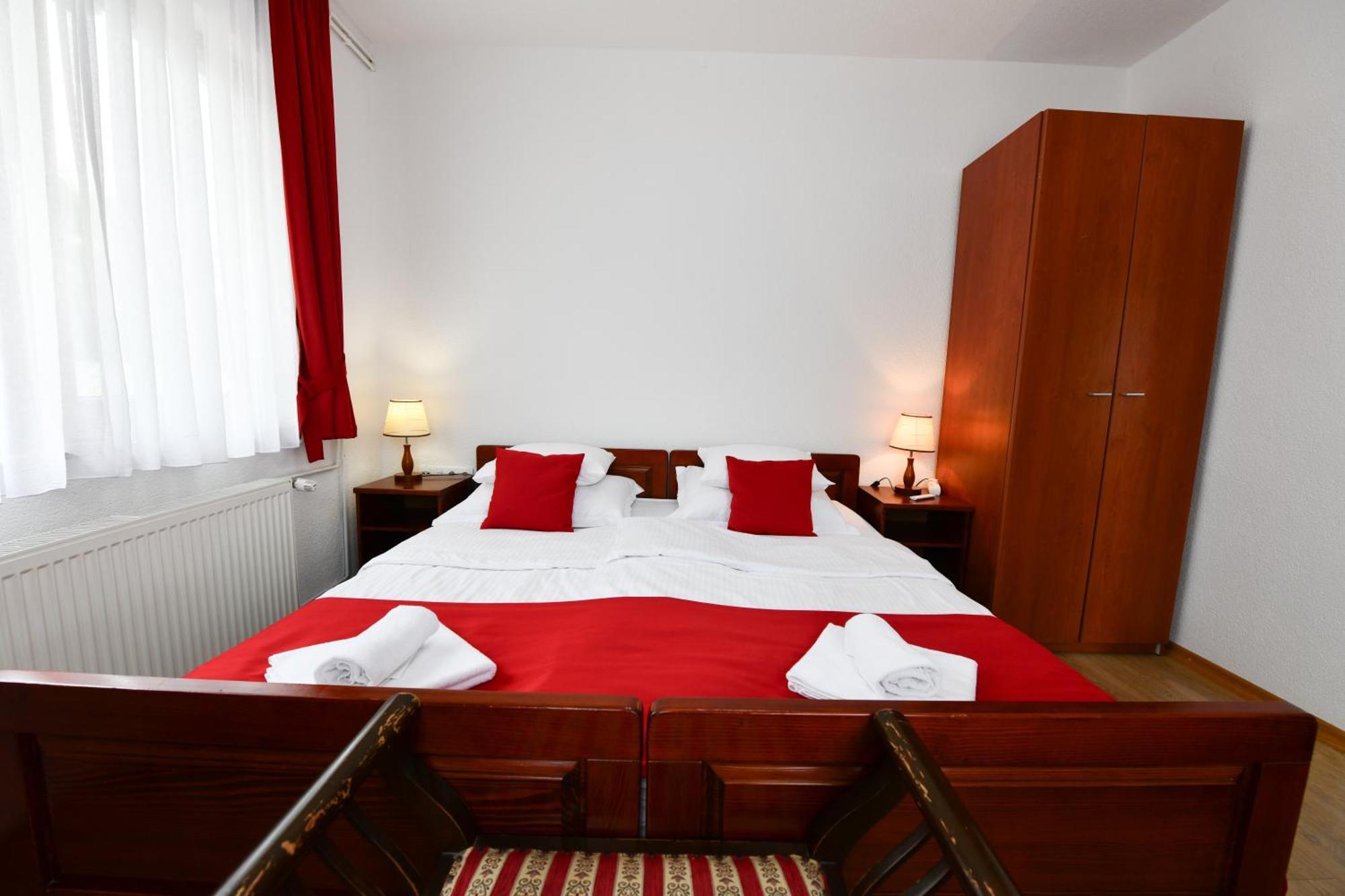 Apartments Bramado Селище Дрезницко Екстериор снимка