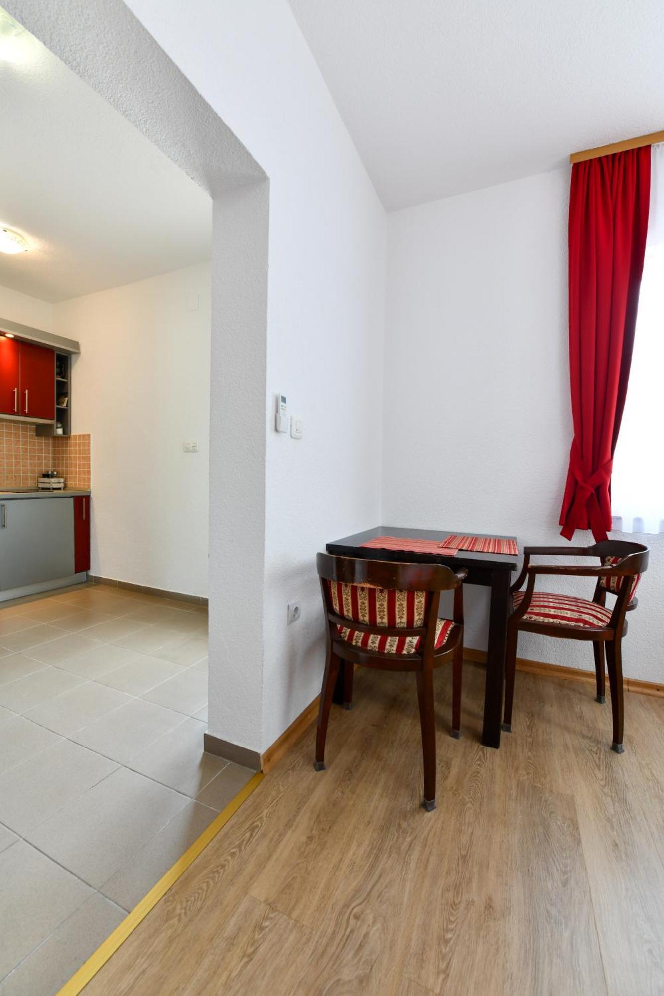 Apartments Bramado Селище Дрезницко Екстериор снимка