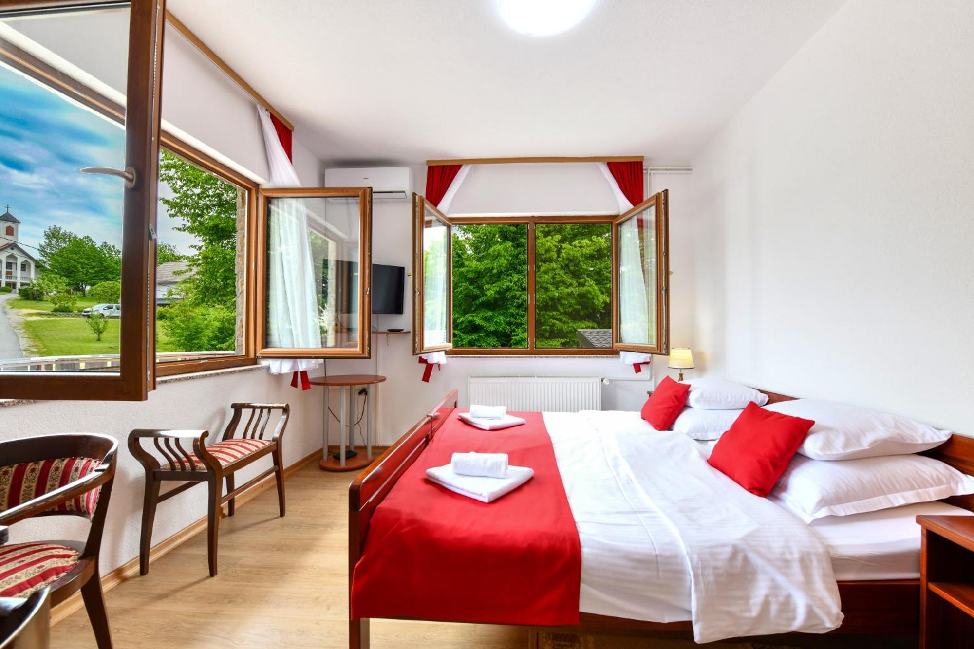 Apartments Bramado Селище Дрезницко Екстериор снимка