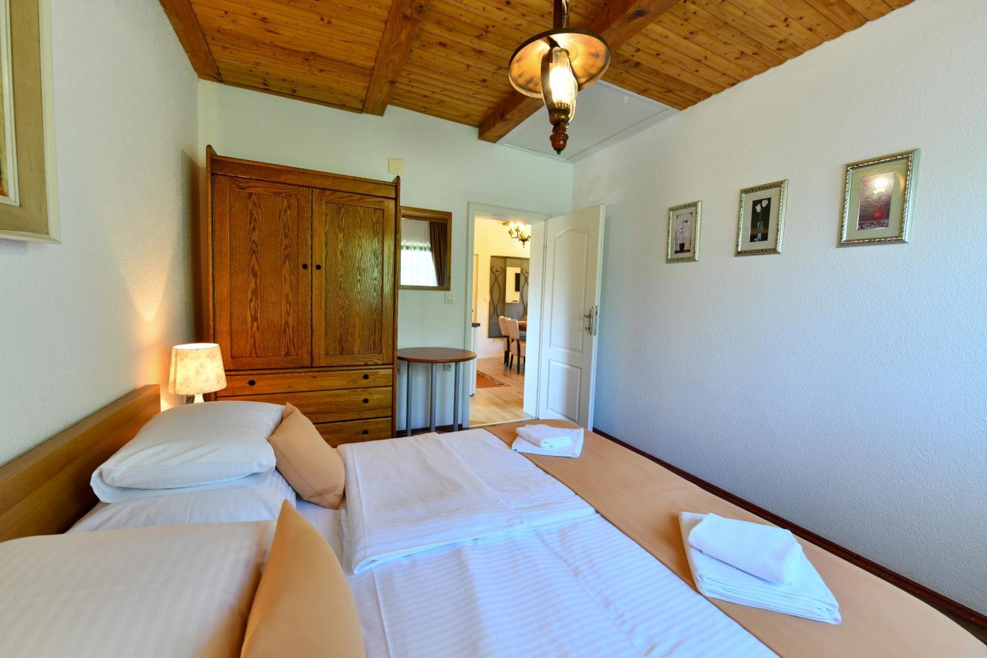 Apartments Bramado Селище Дрезницко Екстериор снимка