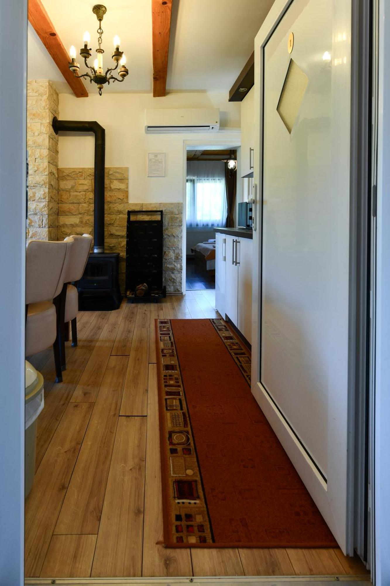 Apartments Bramado Селище Дрезницко Екстериор снимка